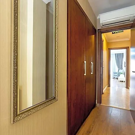 Apartmanhotel 6 Galata 4*