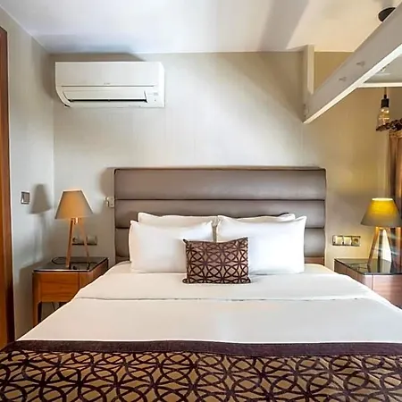 6 Galata Apartmanhotel 4*